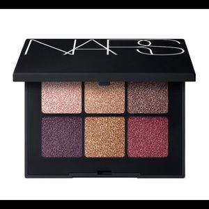 NARS Voyageur Eyeshadow Palette in Quartz